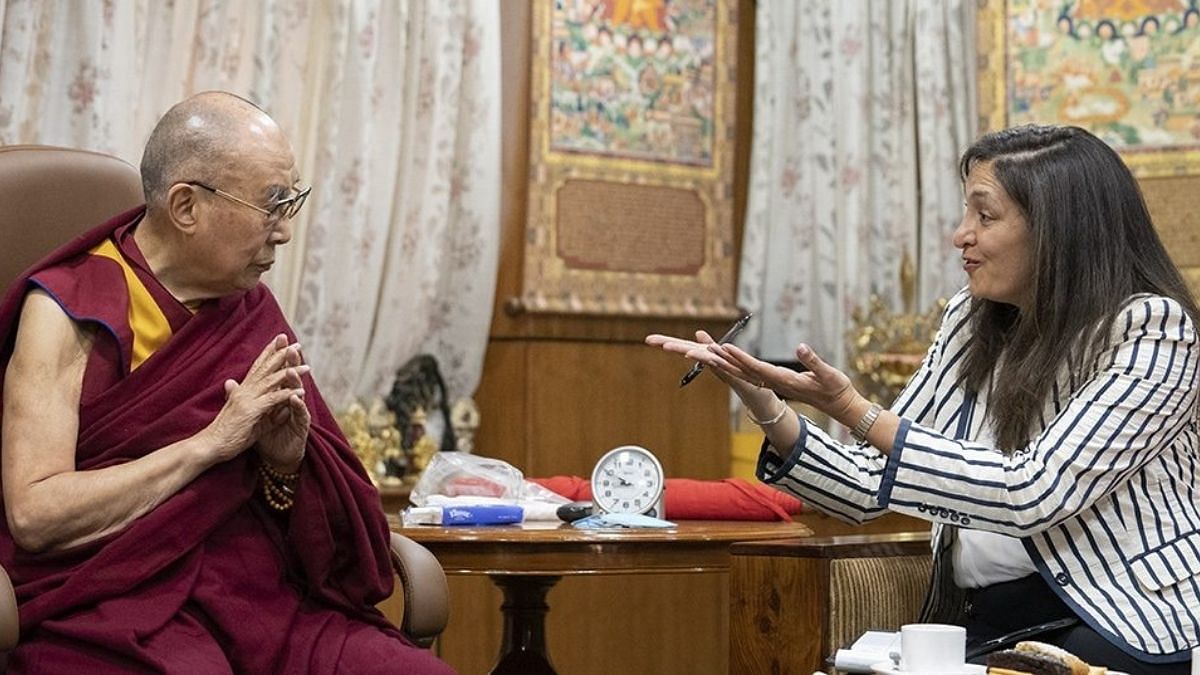 Dalai Lama meeting with US Special Coordinator for Tibetan Issues Uzra Zeya at his residence in Dharamsala, HP, India on 19 May 2022 | Photo: Dalailama.com