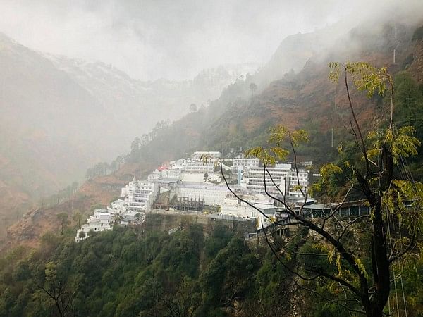 Vaishno Devi: After fire incident, helicopter services resume from Katra