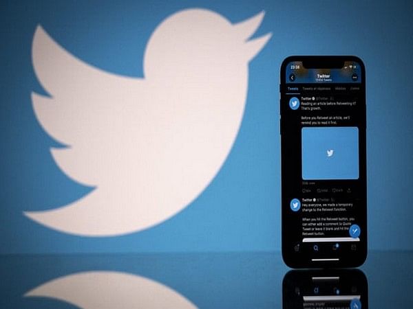 Twitter fined USD 150 million over alleged user-privacy violations