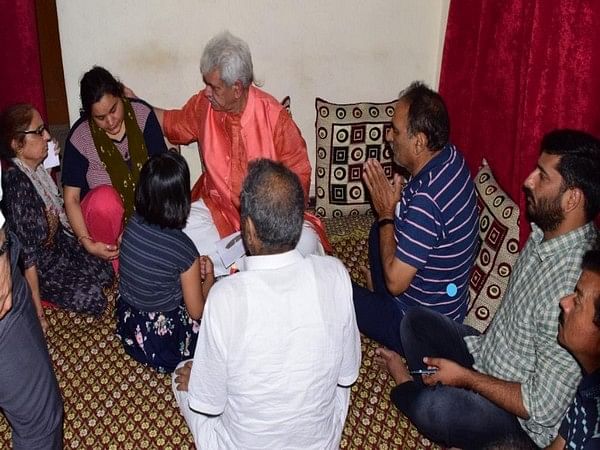 J-K: LG Manoj Sinha visits Rahul Bhat's residence, meets family