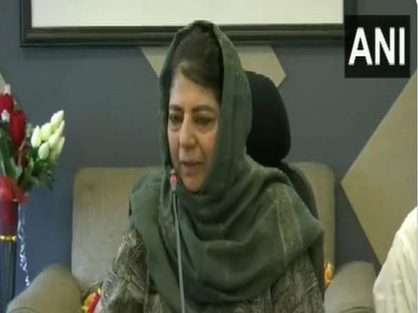 If taking away mosques, Lal Quila help resolve country's issues, let them: Mehbooba Mufti