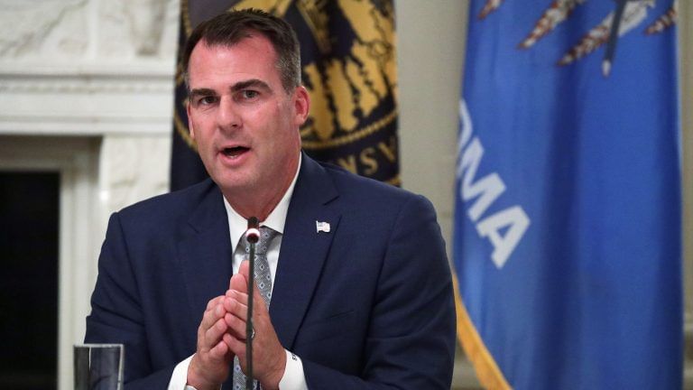Oklahoma lawmakers pass US’s ‘strictest’ abortion bill for near-total abortion ban