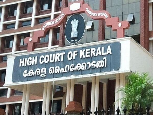 Kerala HC allows lesbian couple to live together