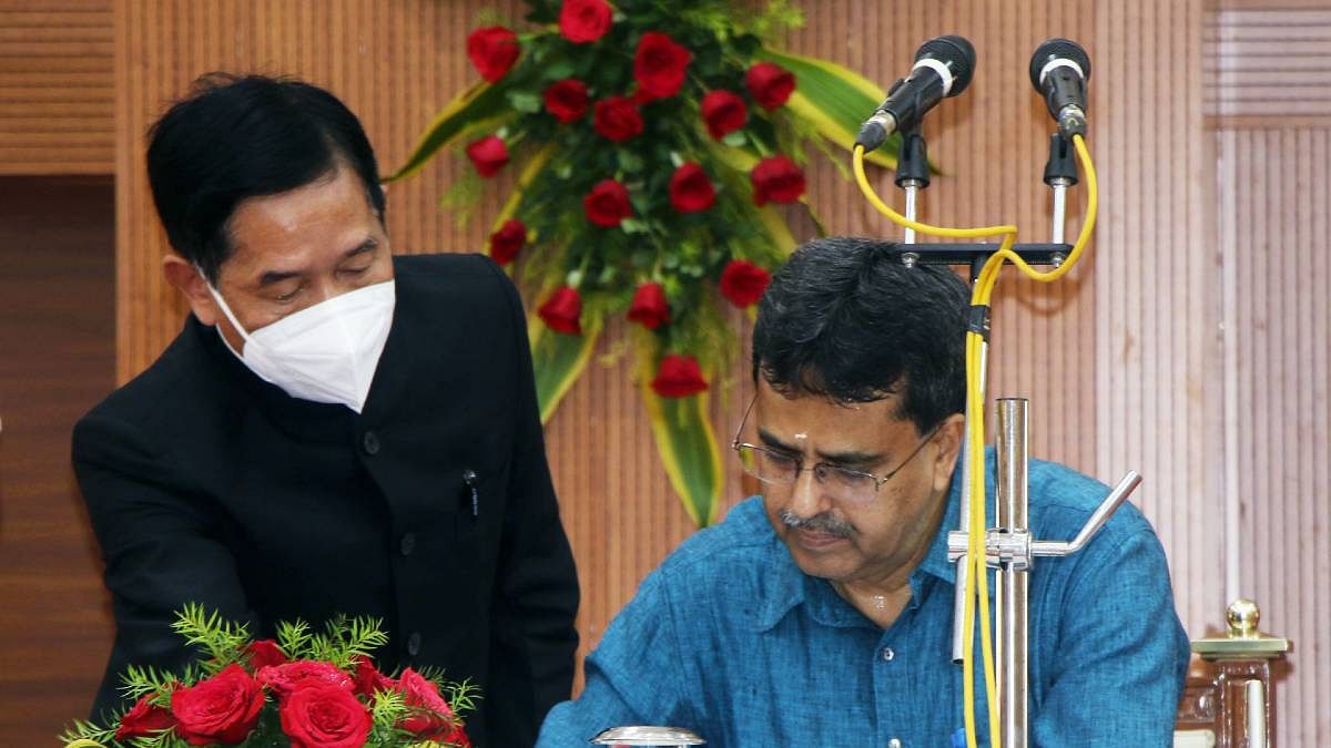 tripura Manik Saha takes charge as Tripura CM Sunday | ANI