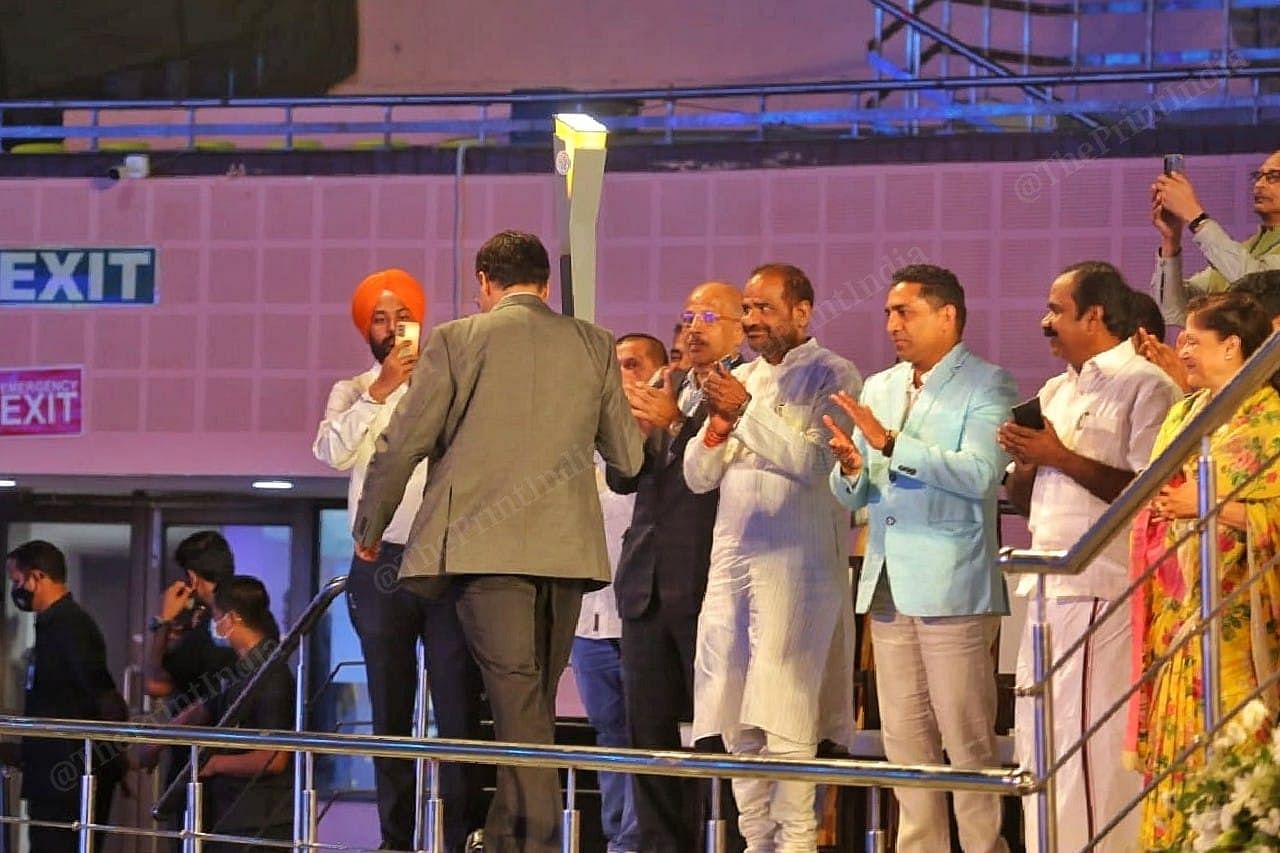 Sports ministry members cheers for Viswanathan Anand | Photo: Praveen Jain | ThePrint