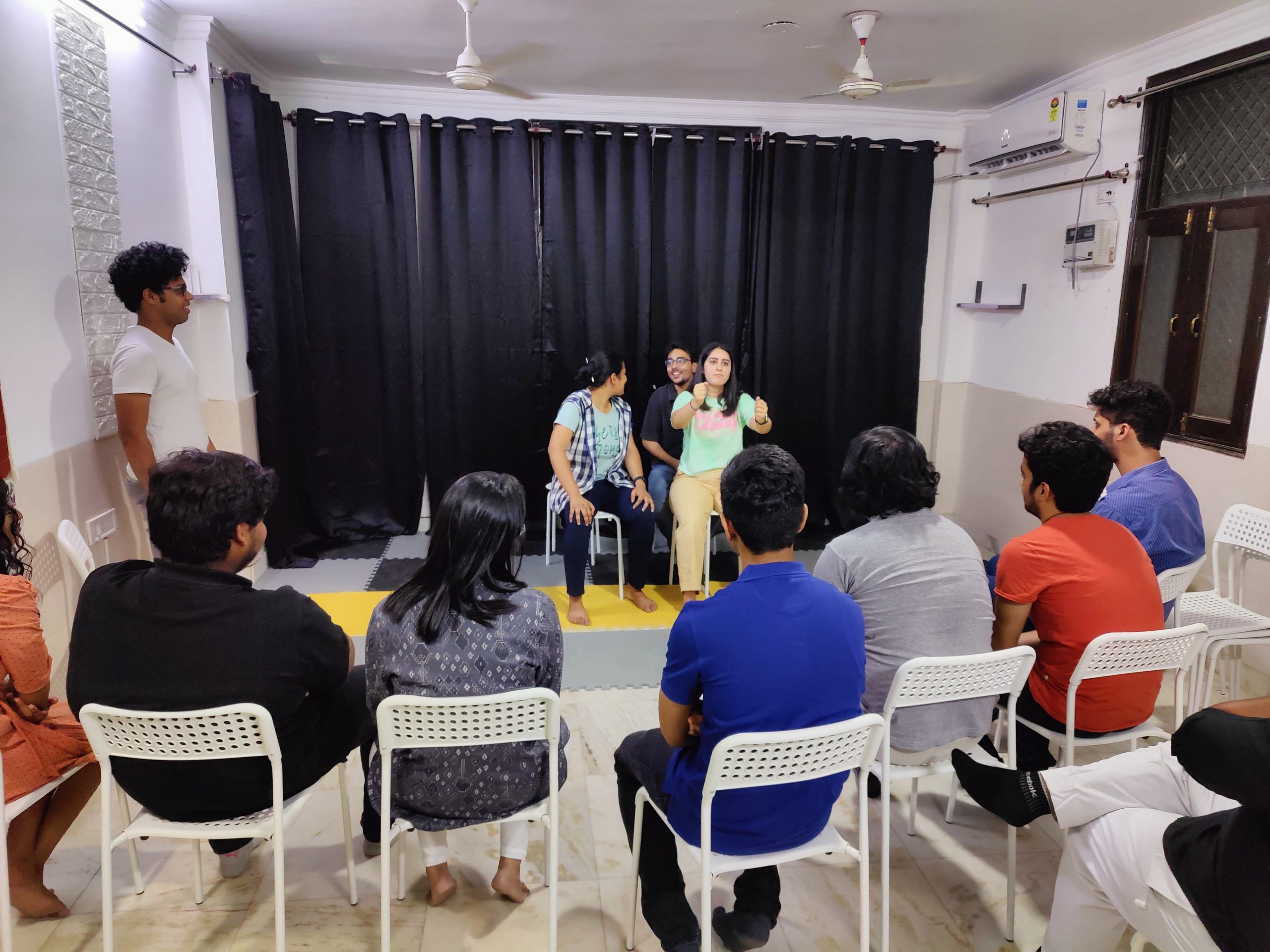 An improv jam happening in Kaivalya's new studio space in Central Delhi | Yashika Singla