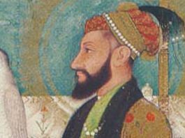 Aurangzeb holding a hawk in c. 1660 | Wikimedia Commons