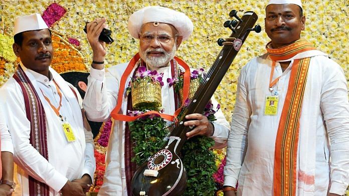 PM Modi at the Sant Tukaram Maharaj mandir in Maharashtra's Dehu on 14 June 2022 | ANI