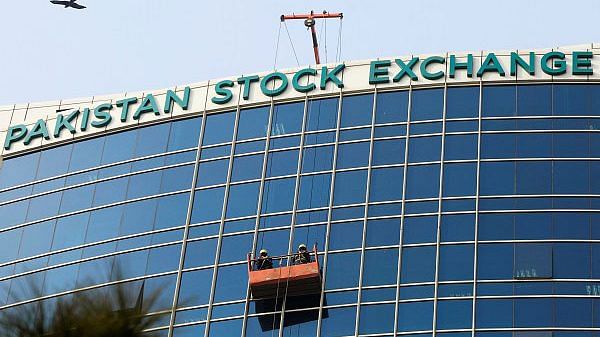 Pakistan Stock Exchange plunges after govt announces 'super tax' on industries