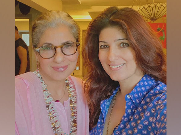 Twinkle Khanna Wishes Mom On Her Birthday Says Dimple Kapadias Heart More Beautiful Than Her 
