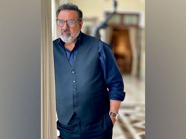 Boman Irani remembers 'wonderful' time playing guitar during 'Masoom' shoot