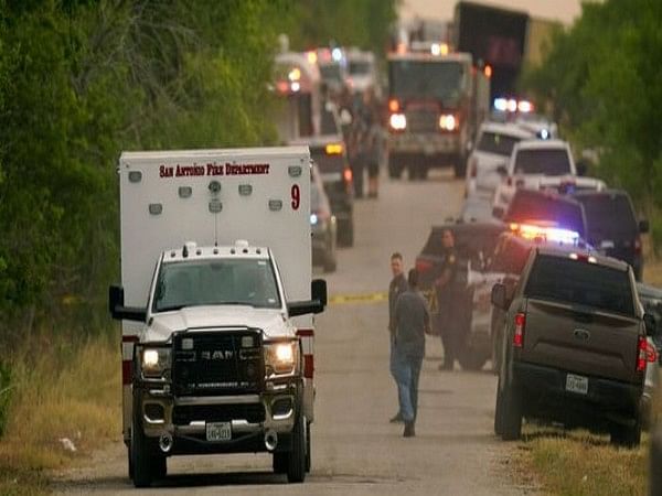 Us Death Toll Of Migrants Found Inside Sweltering Tractor Trailer In 