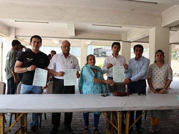An MOU signed to create a Miyawaki forest at Pandesara as a part of the 'Satyagraha Against Pollution' movement