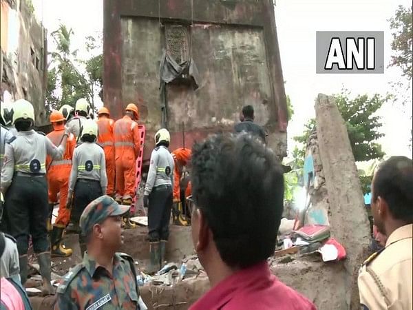 Mumbai: One dead, 8 rescued in Kurla building collapse, more feared trapped