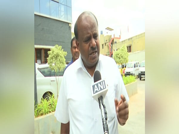Kumaraswamy urges Congress to give its second preferential vote to JD(S) in RS elections