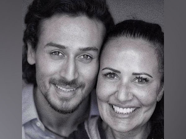 Tiger Shroff's birthday wish for her mother Ayesha Shroff is all things love