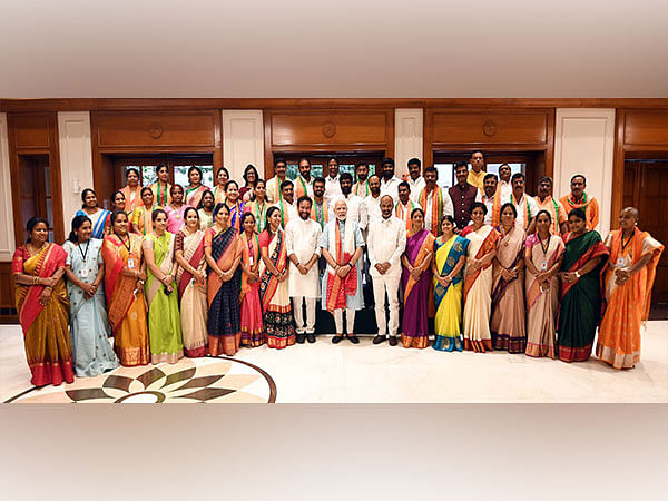 PM Modi meets GHMC corporators, BJP leaders; shares glimpses