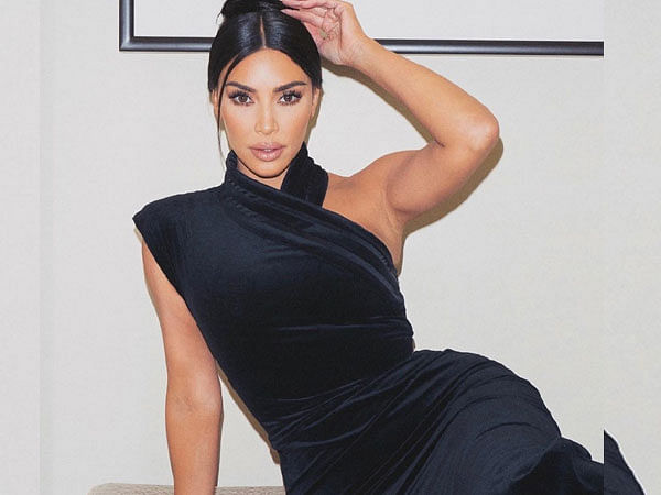 Kim Kardashian, Pete Davidson 'inject pimples' together to 'bond'