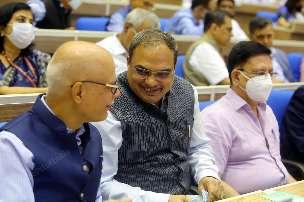 (Left) Revenue Secretary Tarun Bajaj, with Secretary, Ministry of Corporate Affairs, Rajesh Verma | Photo: Praveen Jain | ThePrint