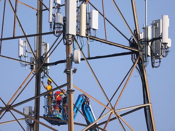 Govt to provide Rs 4,000 crore incentive for design-led manufacturing in Telecom 