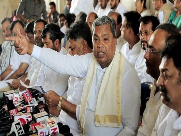 Congress' Siddaramiah says will hit streets, if textbooks revision not rolled back in Karnataka