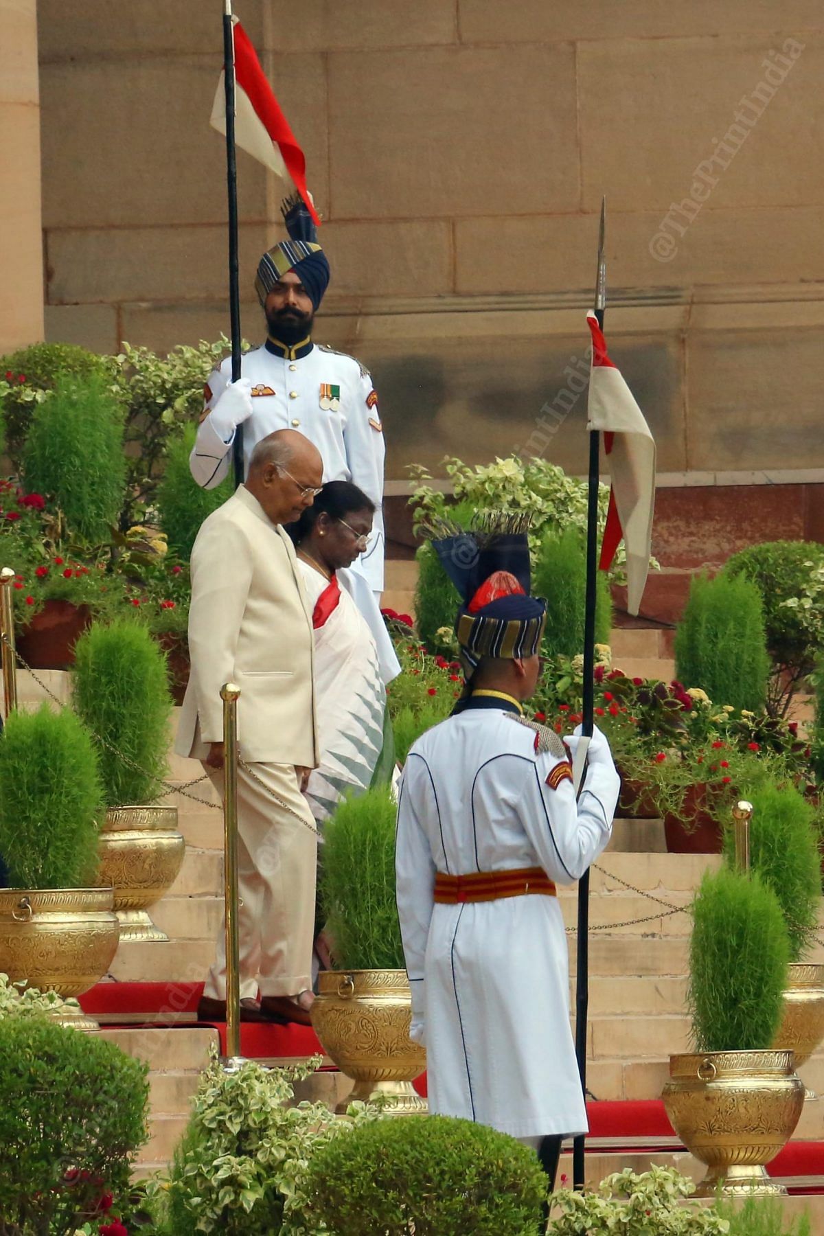 Escorted by Kovind, Murmu leaves for the Parliament House for her swearing-in ceremony | Praveen Jain | ThePrint
