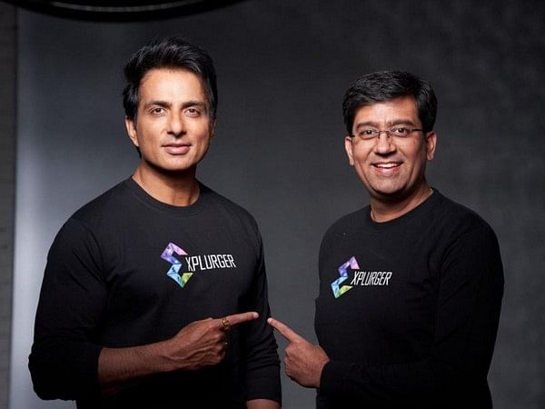 Sonu Sood's fans invite 11 crore people on Explurger