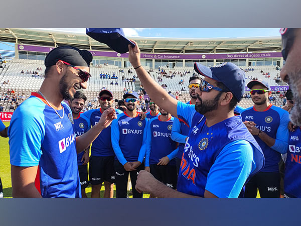 India opt to bat first against England in first T20I, pacer Arshdeep Singh gets debut