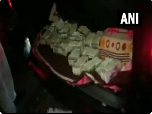 West Bengal: 3 Cong MLAs from Jharkhand nabbed in Howrah with huge cash