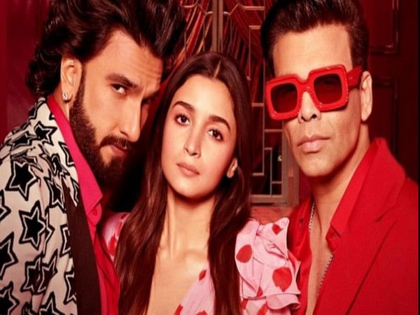 Watch: Alia Bhatt croons happy birthday for Varun Dhawan on the sets of ' Kalank'