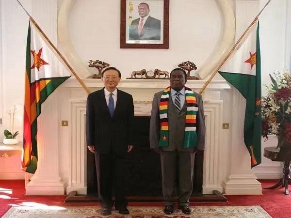Top Chinese diplomat meets Zimbabwe President, hopes to make inroads in Africa