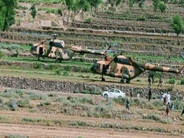 अफगानिस्तान में तालिबान कमांडर ने सेना के हेलीकॉप्टर से नई दुल्हन नवेली को लाया घर