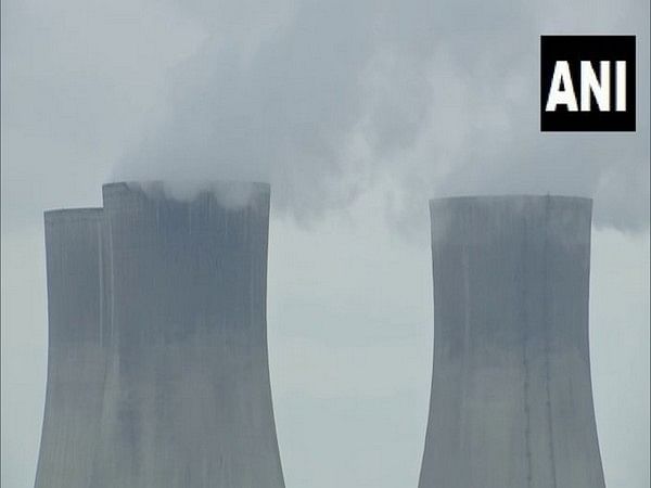 Fly ash emanating from thermal power station in Nagpur leads to contamination of crops, water