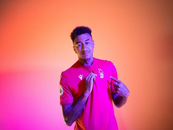 Nottingham Forest sign Jesse Lingard on one-year deal following his departure from Manchester United