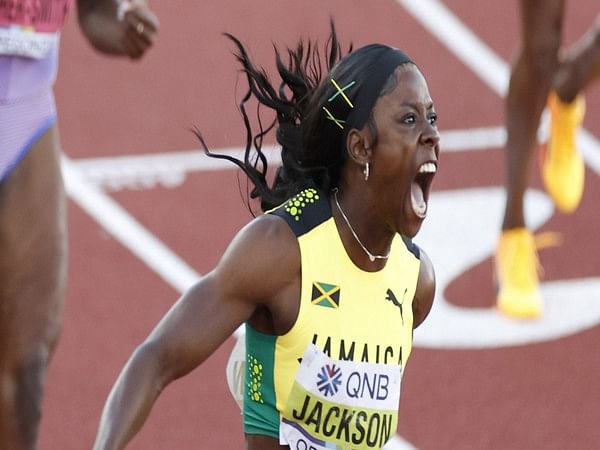 World Athletics Championships: Jamaica's Shericka Jackson claims 200m ...