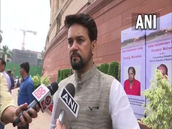 Anurag Thakur hits out at Congress CMs for defending Sonia Gandhi