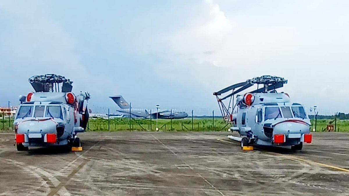The two MH-60 Romeo anti-submarine warfare helicopters landed at the Cochin International Airport on board a C-17 of the US Air Force | Credit: Indian Navy