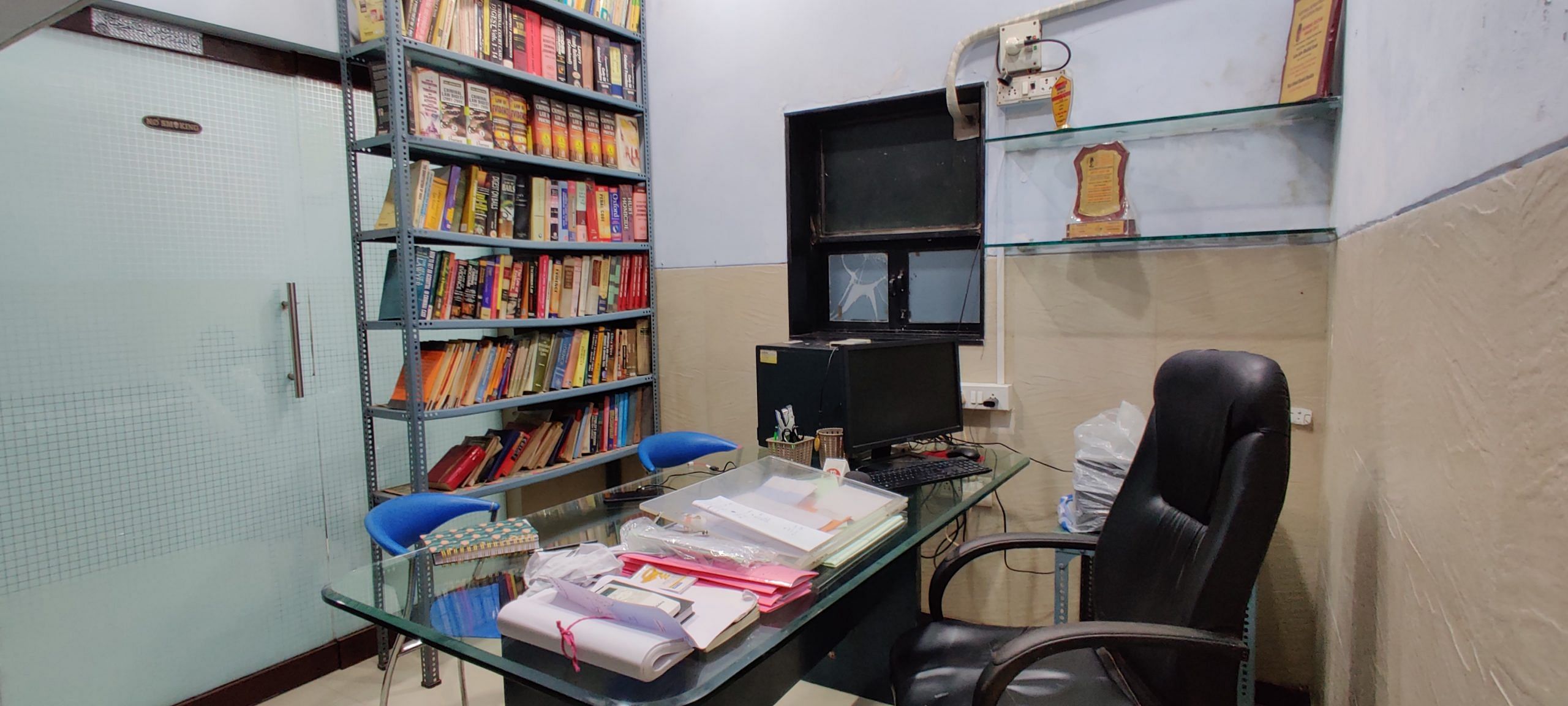 Khalid Azmi's office in Taximens Colony, Kurla, Mumbai | Apoorva Mandhani/ThePrint