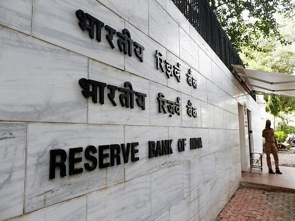 RBI working on phased implementation of digital currency