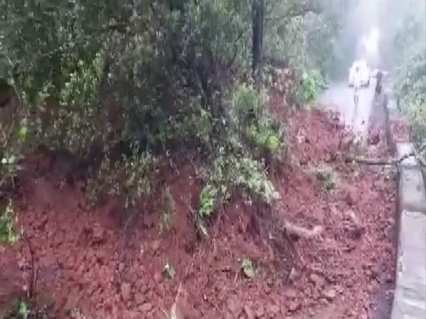 Maharashtra Rains: Landslide near Pratapgarh Fort in Satara district ...