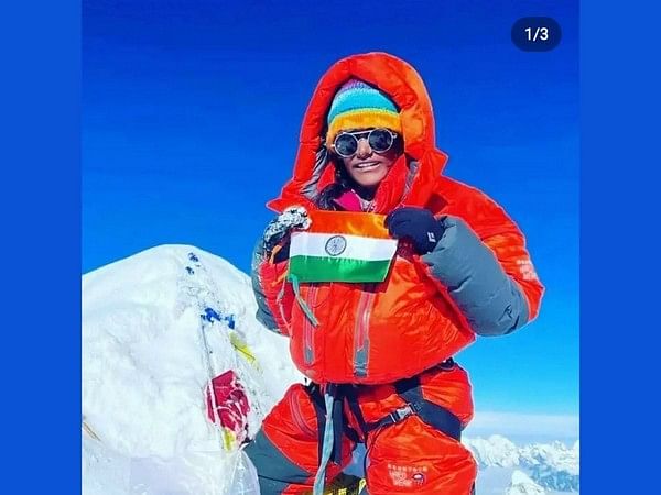 Savita Kanswal becomes the first woman in India to successfully climb Mt. Everest and Mt. Makalu in just 16 days