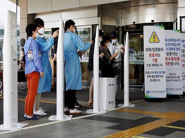 South Korea reports 19,323 new COVID-19 cases
