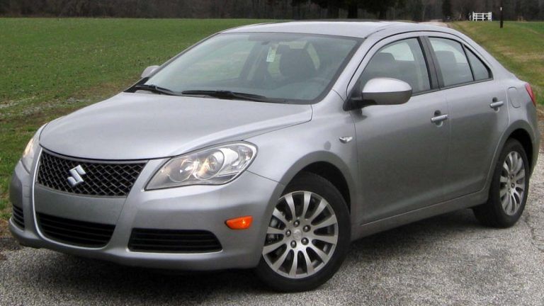 Suzuki Kizashi, Honda Civic, Premier Rio—carmakers know when to pull the plug on bombs