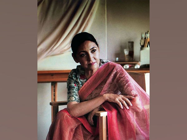 Deepti Naval talks about her 'unforgettable childhood' in latest book launch