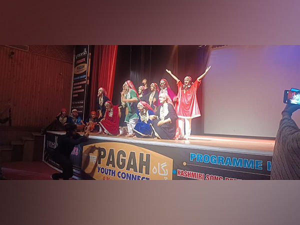 J-K: Vomedh conducts Pagah Youth Connect event at Tagore Hall Srinagar