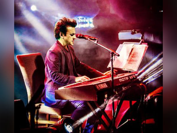 Adnan Sami deletes all his posts from Instagram, says 'ALVIDA' to fans 