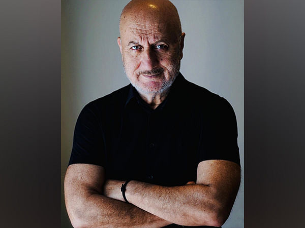 Anupam Kher to play Jayaprakash Narayan in Kangana Ranaut directorial 'Emergency'