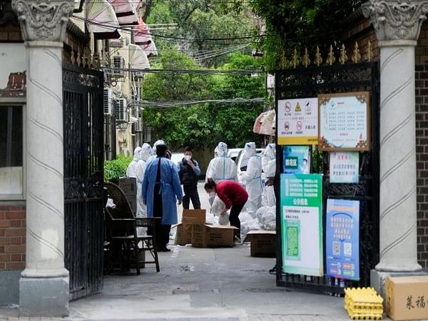 Beijing announces COVID-19 vaccine mandate for its residents 