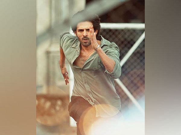 Kartik Aaryan announces new release date, says 'Shehzada returns home'