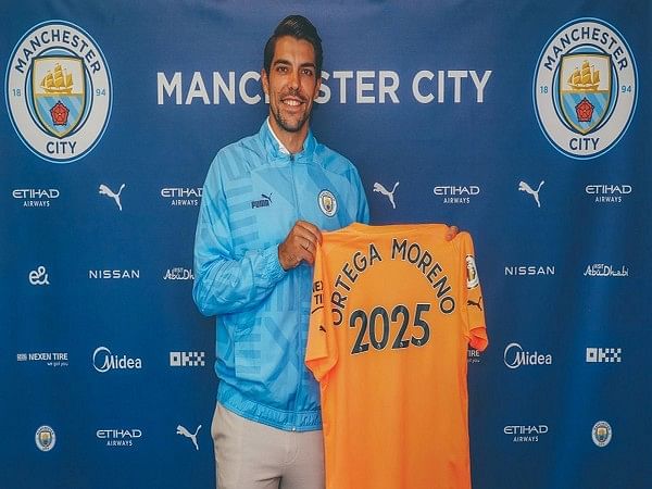 Premier League: Manchester City sign goalkeeper Stefan Ortega